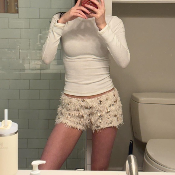 Sequin Feathered Cream Shorts - Picture 2 of 2